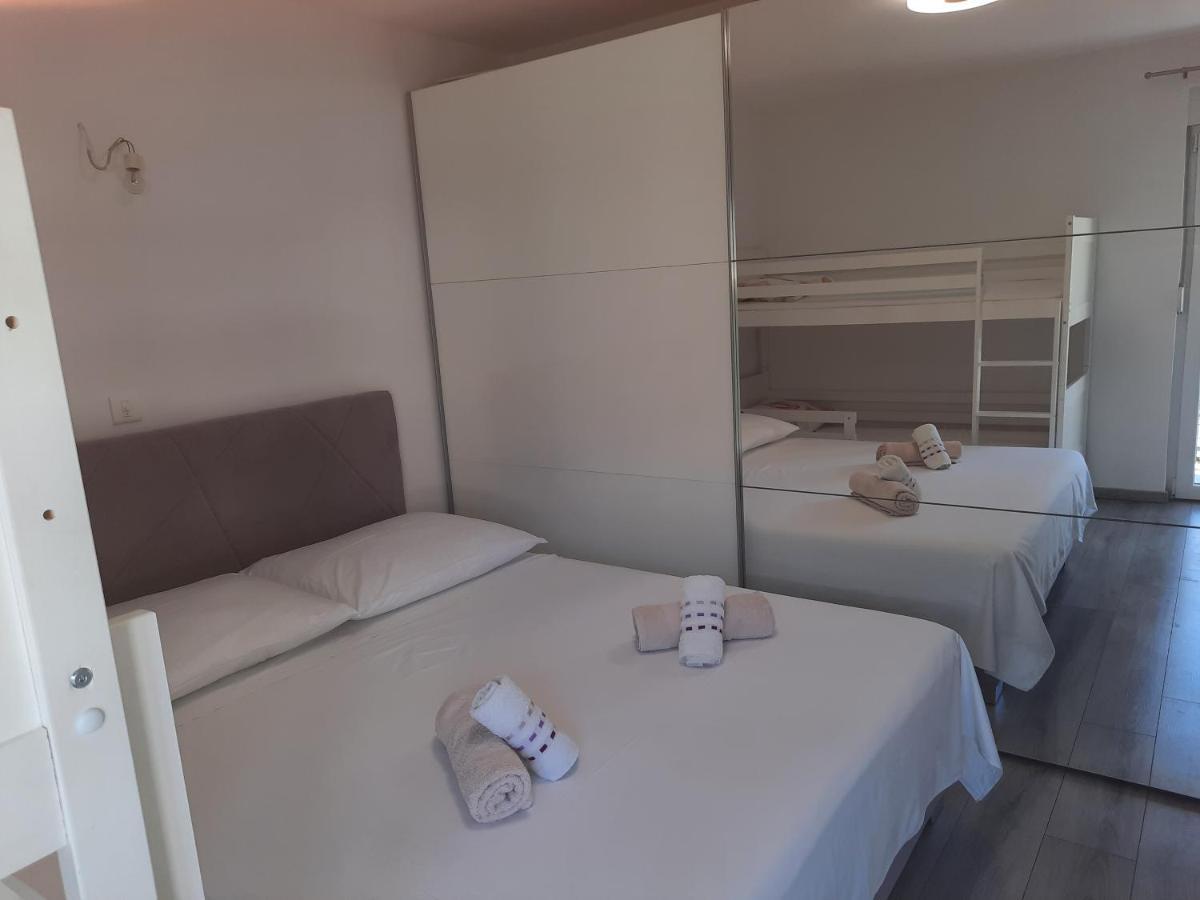 Ferienwohnung Ani Split Exterior foto