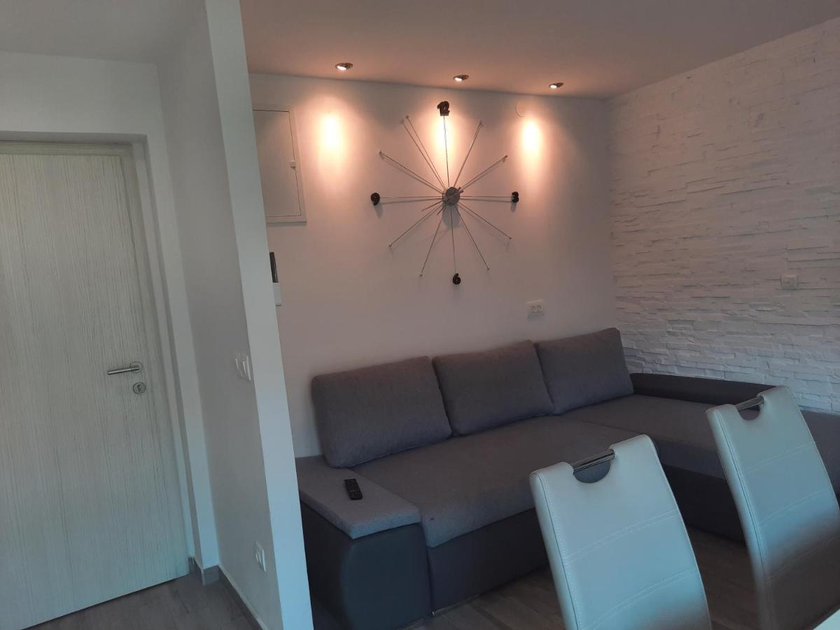 Ferienwohnung Ani Split Exterior foto