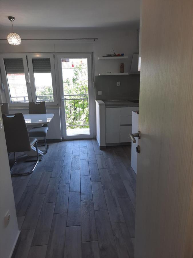 Ferienwohnung Ani Split Exterior foto